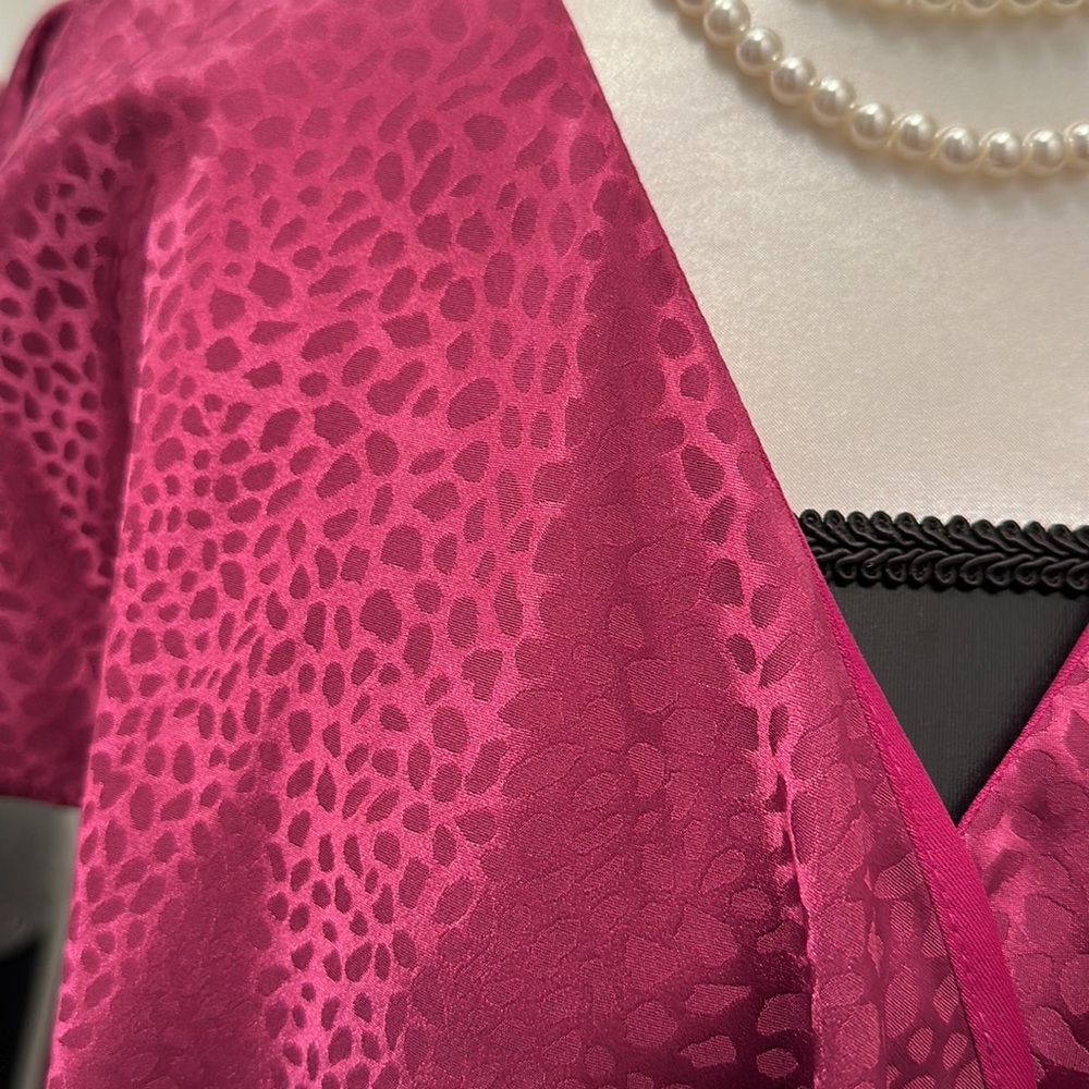 DKNY Wrap Dress in a beautiful raspberry color - NWT - Picture 5 of 6